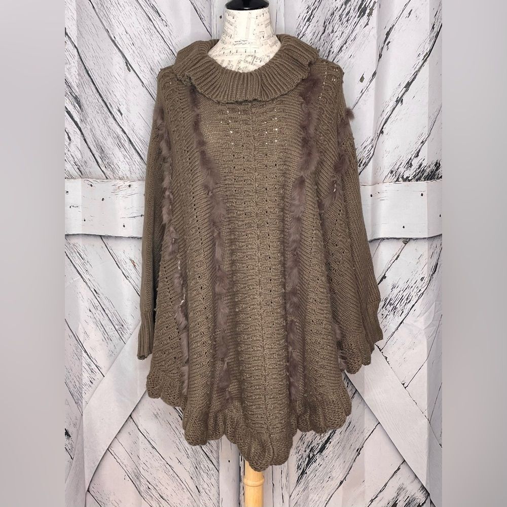 Sanjoy Brown Pullover Swing Ponch w/Sleeves Fur Trim L